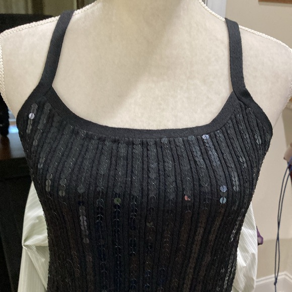 Sequined Tank - Picture 2 of 8